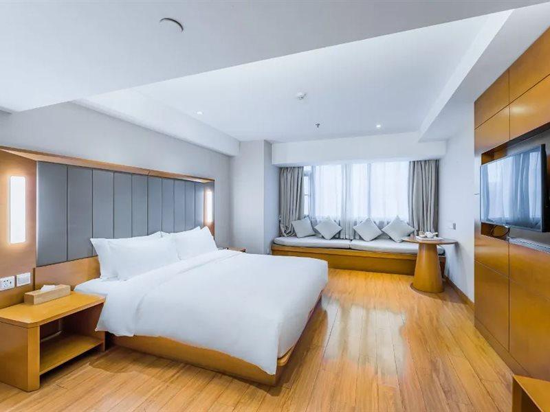 Ji Hotel Shanghai Yan An Road Branch Esterno foto