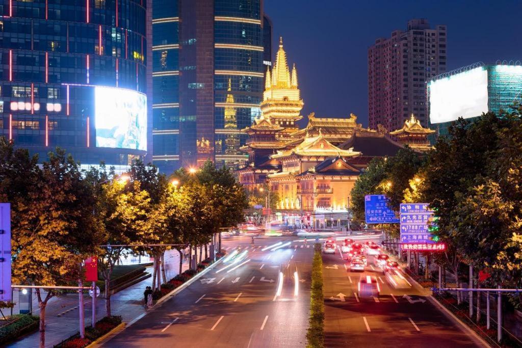 Ji Hotel Shanghai Yan An Road Branch Esterno foto